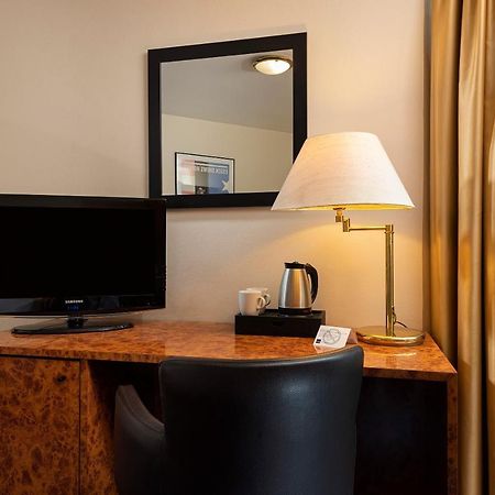 Essential By Dorint Essen Hotel ภายนอก รูปภาพ