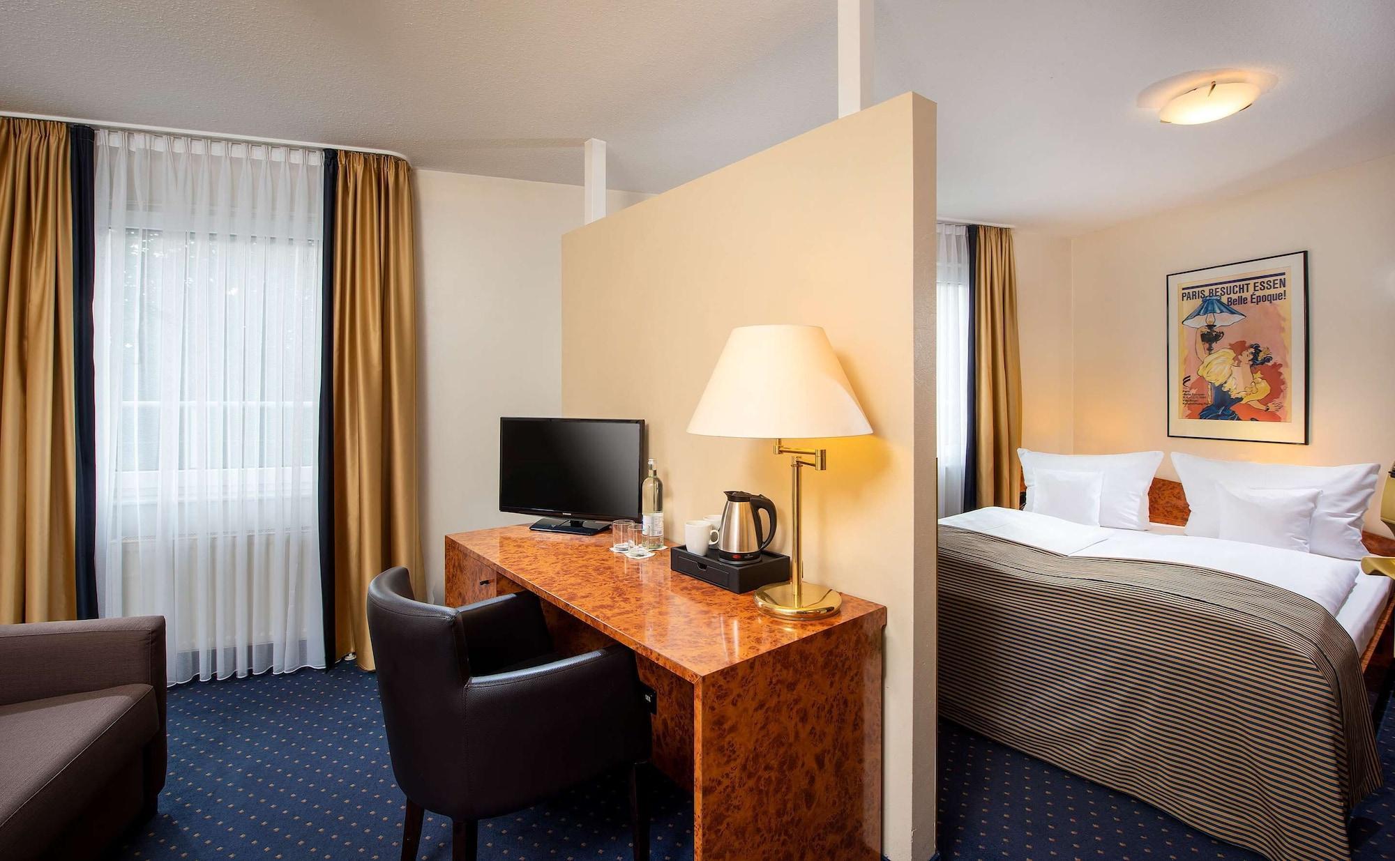 Essential By Dorint Essen Hotel ภายนอก รูปภาพ